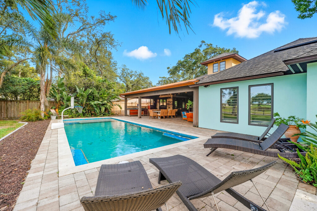 11 fairway ln 049