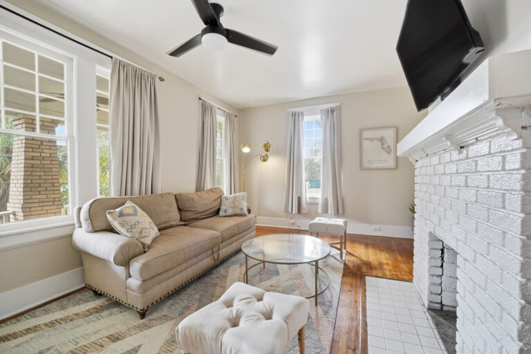 1350 Silver St-27
