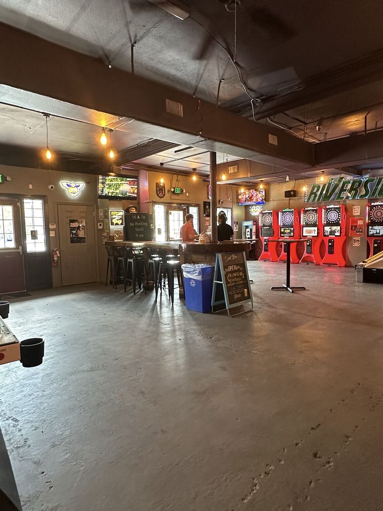 Dart Bar & Games – Riverside 7 o (4)