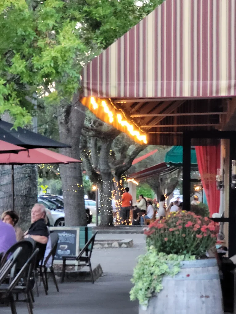 The Shoppes of Avondale 10 unnamed (24)