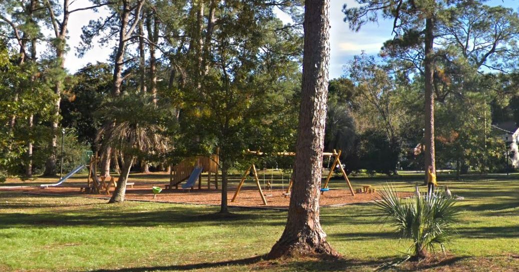 Murray Hill Four Corners Park in Jacksonville